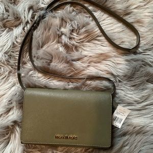 Michael Kors crossbody in green